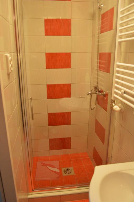 סלאבונסקי ברוד Rooms Aracic מראה חיצוני תמונה